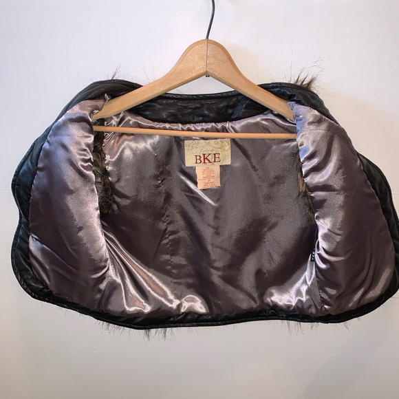 Buckle BKE Leopard Print Faux Fur Vest - Picture 6 of 8